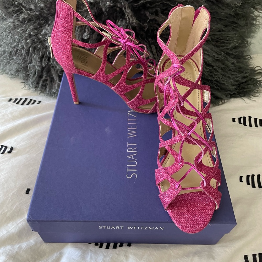 Badgley Mischka Never worn sz9 fancy HOT Pink 4inch sandals heels